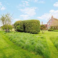 Impressive Country Estate Sleeps 17