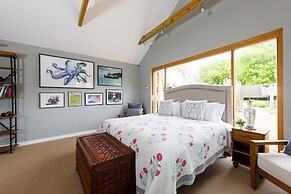 Impressive Country Estate Sleeps 17