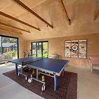 Luxury Countryside Haven for 10