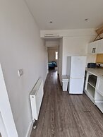Impeccable 1-bed Apartment in London