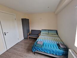 Impeccable 1-bed Apartment in London