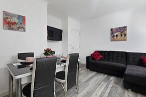 Flat 7 - Apartment for 2 in Town Centre