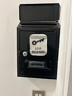 VENICE NIGHT DOUBLE ROOM SHARED TOILETC6