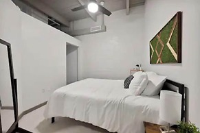 2125 Superior Living