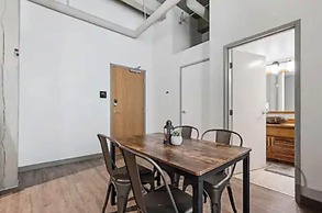 2125 Superior Living