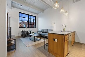 2125 Superior Living