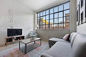 2125 Superior Living