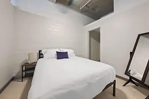 2125 Superior Living