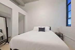 2125 Superior Living