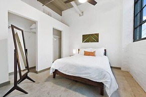 2125 Superior Living