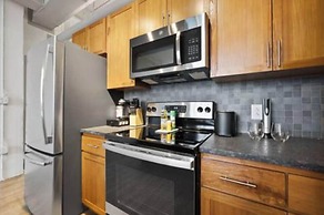 2125 Superior Living