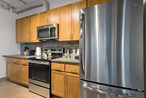 2125 Superior Living