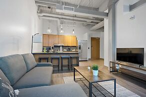 2125 Superior Living