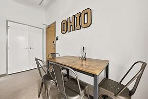 2125 Superior Living