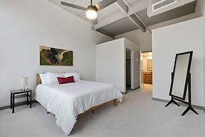 2125 Superior Living