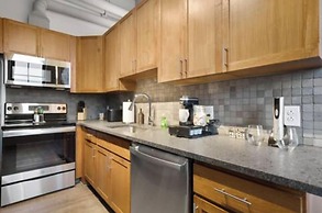 2125 Superior Living