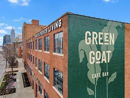 2125 Superior Living