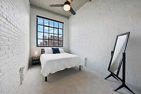 2125 Superior Living