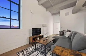 2125 Superior Living