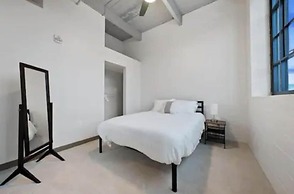 2125 Superior Living