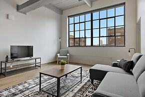 2125 Superior Living