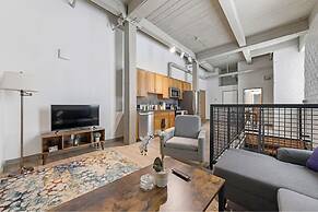 2125 Superior Living