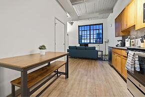 2125 Superior Living