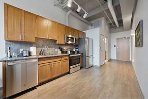 2125 Superior Living
