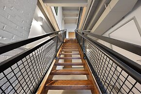 2125 Superior Living