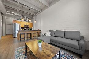 2125 Superior Living