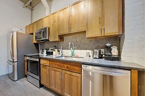 2125 Superior Living