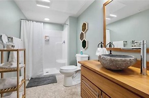 2125 Superior Living