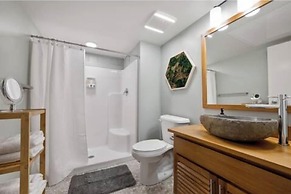 2125 Superior Living