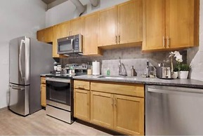 2125 Superior Living