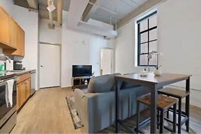 2125 Superior Living