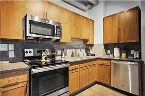 2125 Superior Living