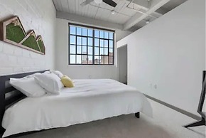 2125 Superior Living