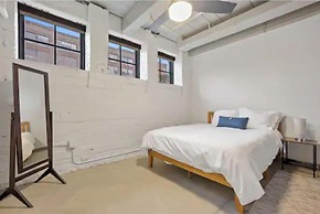 2125 Superior Living