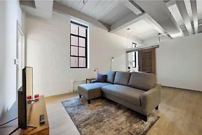 2125 Superior Living