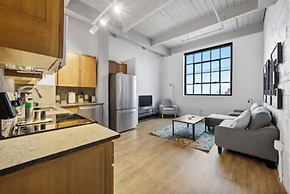 2125 Superior Living