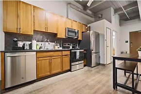 2125 Superior Living