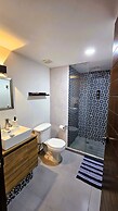 A13 SUPER CITY SUITE PLAZA ACEQUIA