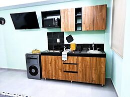 A13 SUPER CITY SUITE PLAZA ACEQUIA