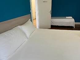 VENICE NIGHT TRIPLA ROOM SHARED TOILETD6