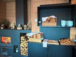 Preikestolen BaseCamp