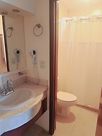 HOTEL CONFORT PLAZA Y SUITE