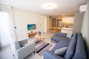 Krem Marin Suits Otel