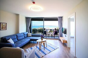 Krem Marin Suits Otel