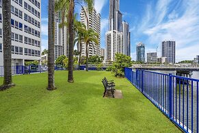 Condor Surfers - Coastal Letting Co