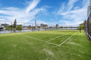 Condor Surfers - Coastal Letting Co